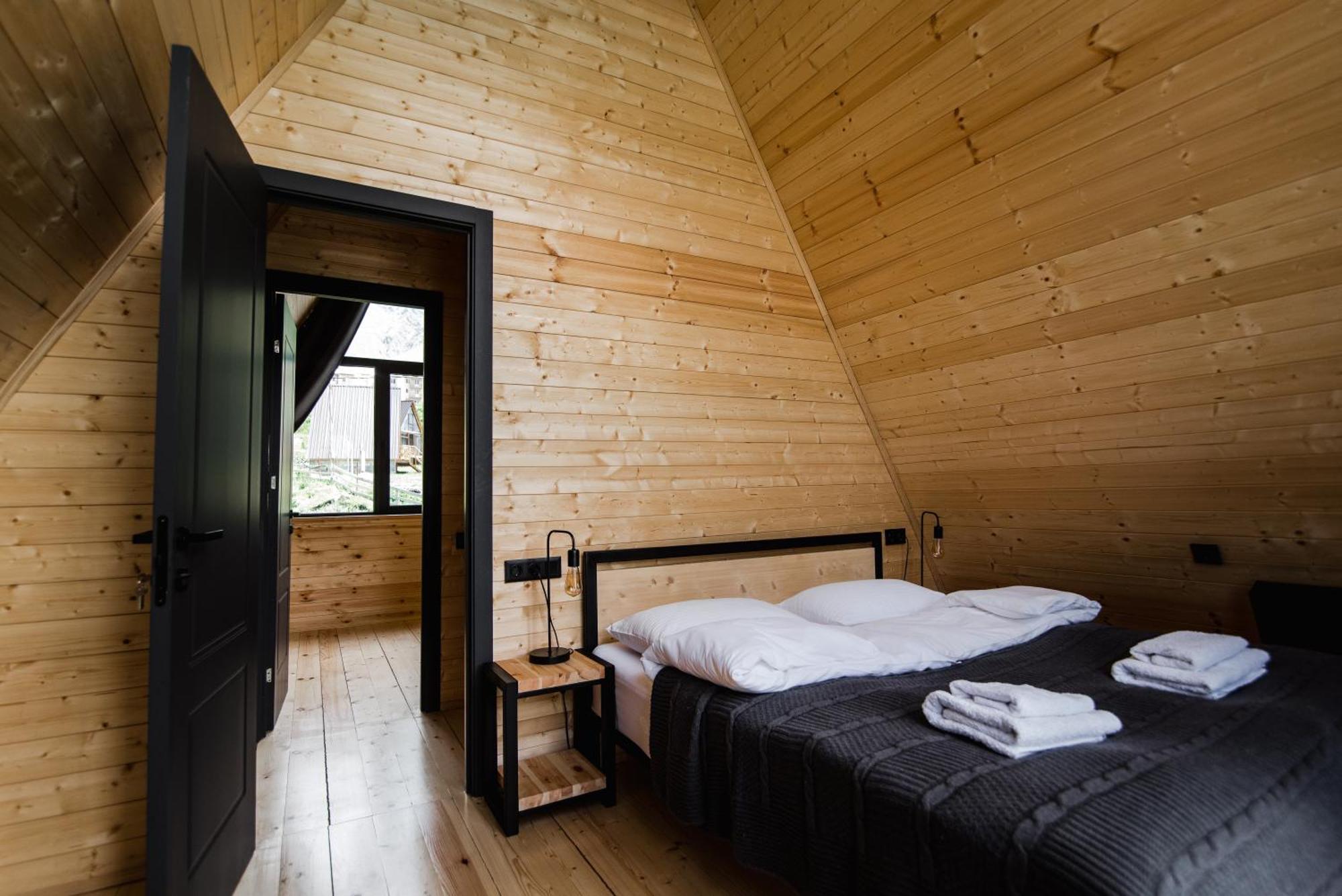 Kazbegi Hills Cottages Екстериор снимка