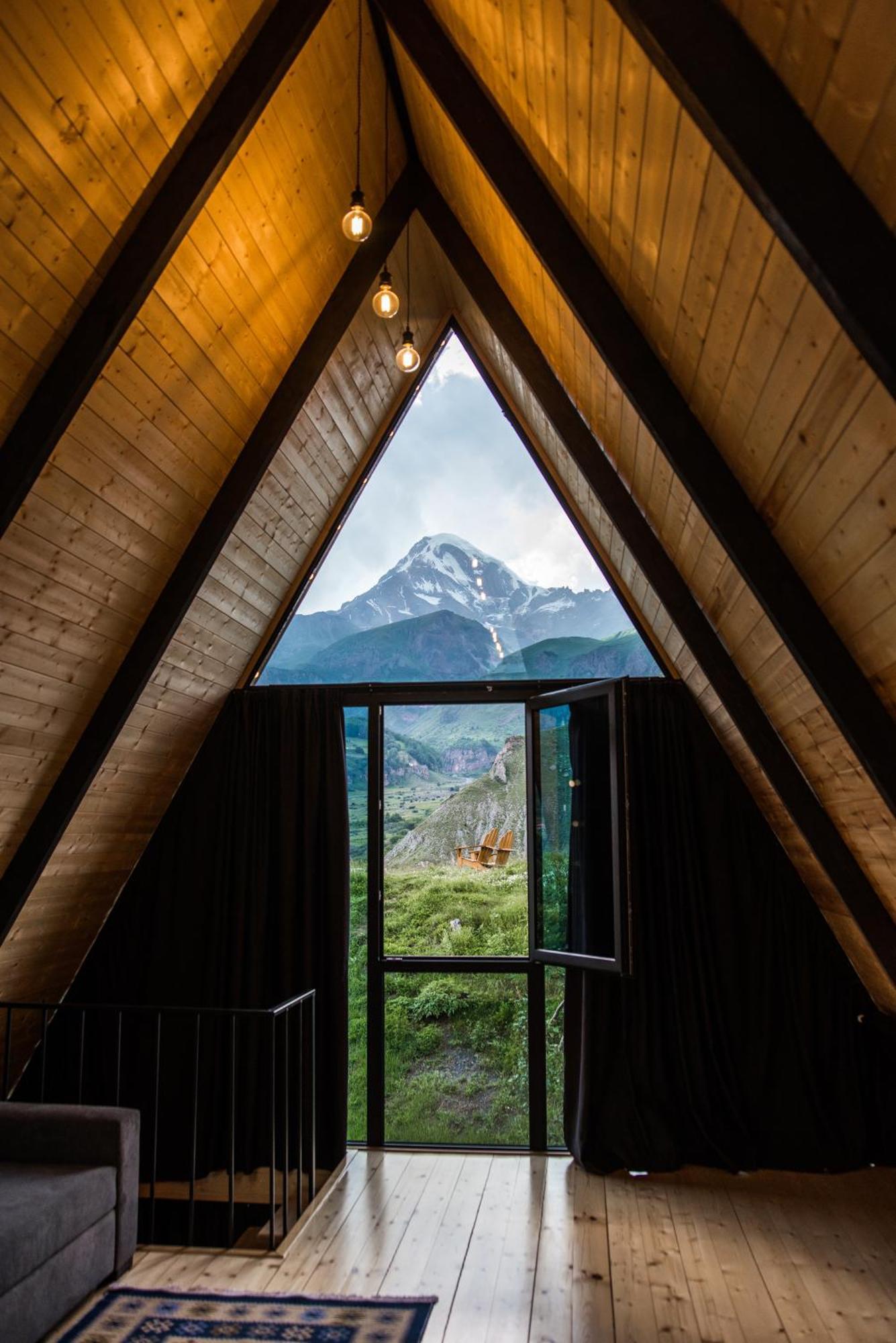 Kazbegi Hills Cottages Екстериор снимка